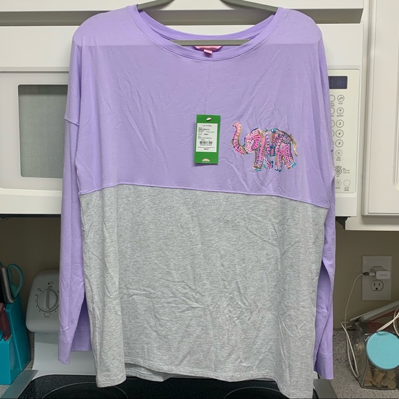Lilly Pulitzer Tops - Large Finn tee